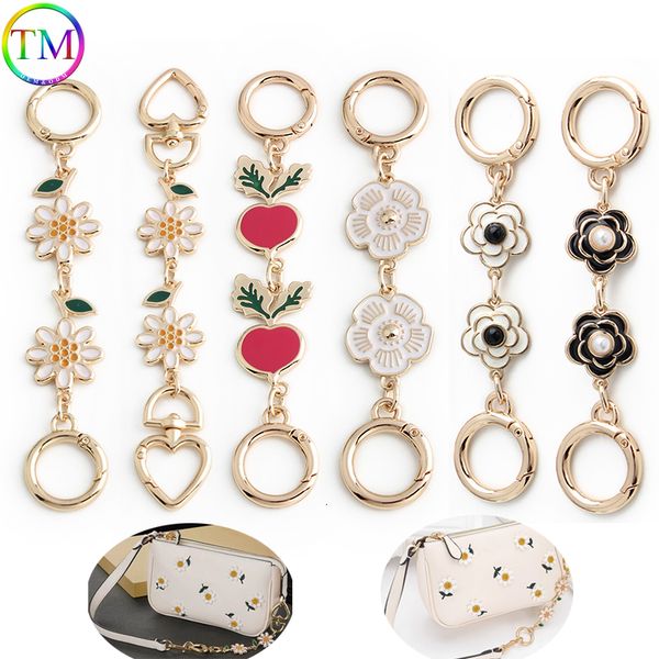 Metal extension chain bag with innovative pendant shoulder hanging handbag armpit hardware accessories 240820