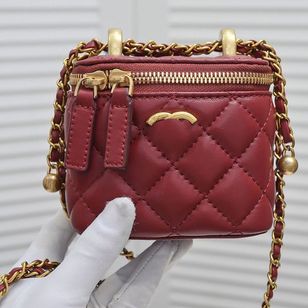 Designer Cf Ladies Flip Bag Portable Ladies Makeup Bag Gold Hardware Matilas Chain Cross Shoulder Bag, White
Designer Cf Ladies Flip Bag Portable Ladies Makeup Bag Gold Hardware Matilas Chain Cross Shoulder Bag, White