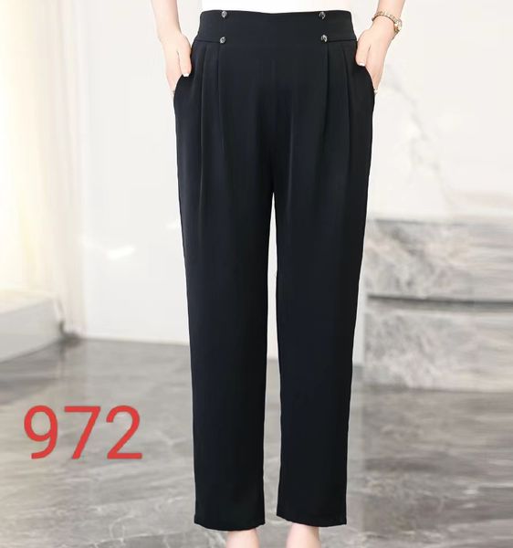 Women's Elegant High-Waisted Pant with Wide Leg Design & Side Pockets, Black
Women's Elegant High-Waisted Pant with Wide Leg Design & Side Pockets, Black
