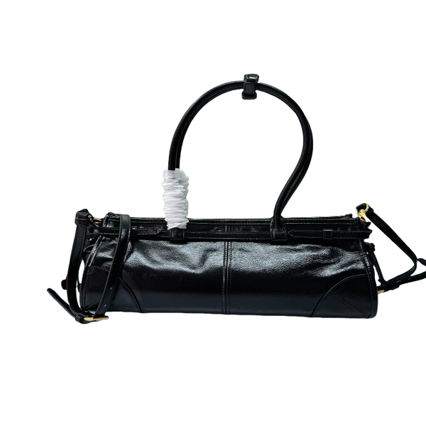 Designer Crossbody bag shoulder bag tote bag Luxury bag Designer bag Luxury Designer Leather Bag Elegant Versatile Shoulder Tote by Top Fashion Brand, P9
Designer Crossbody bag shoulder bag tote bag Luxury bag Designer bag Luxury Designer Leather Bag Elegant Versatile Shoulder Tote by Top Fashion Brand, P9