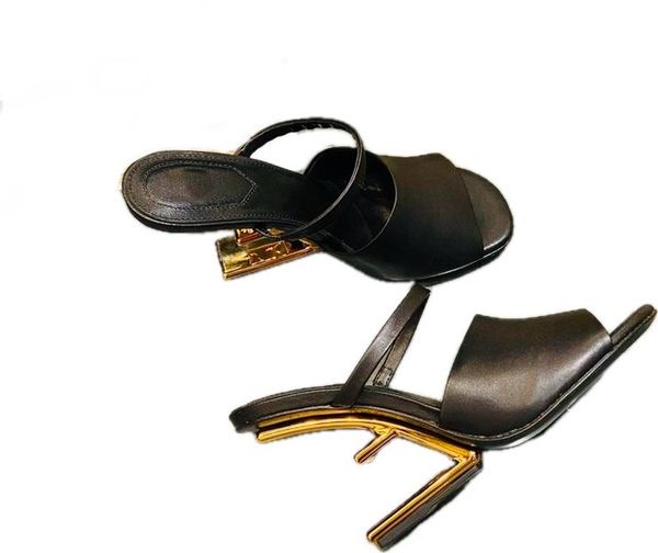Elegant Fashion High Heel Dresses Shoes for Women - Premium Leather Footwear in Big Sizes (35-42) Inclusive of Original Packaging, White
Elegant Fashion High Heel Dresses Shoes for Women - Premium Leather Footwear in Big Sizes (35-42) Inclusive of Original Packaging, White