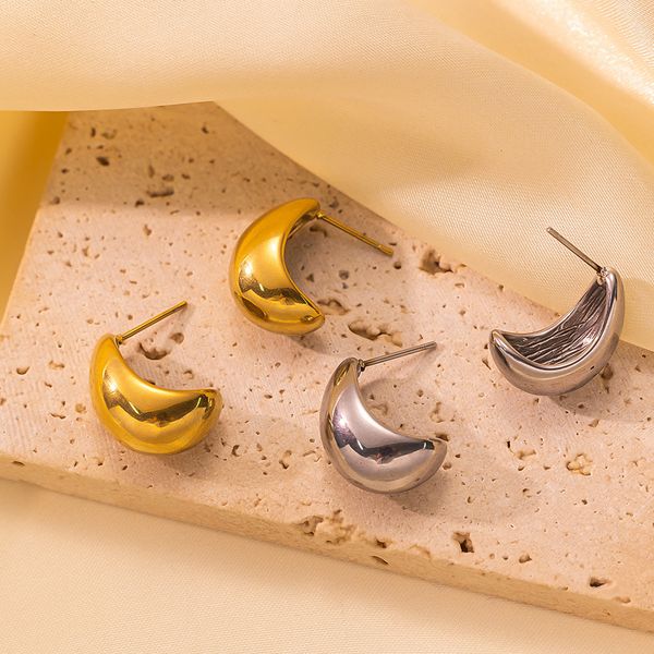 Waterd Drop Earring… - image