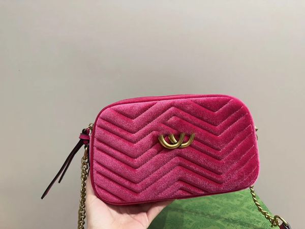 Luxury Fashion Designer Handbag Top Velvet Crossbody Textured Chain Shoulder Bag Camera Bag Wallet Designer Bag for Women with LOGO, Red
Luxury Fashion Designer Handbag Top Velvet Crossbody Textured Chain Shoulder Bag Camera Bag Wallet Designer Bag for Women with LOGO, Red