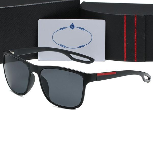 Designer Sunglass Fashion Shades Ultraviolet-Proof Sunglasses Women Men Sun glass Print Goggle Adumbral 4 Color Option
Designer Sunglass Fashion Shades Ultraviolet-Proof Sunglasses Women Men Sun glass Print Goggle Adumbral 4 Color Option