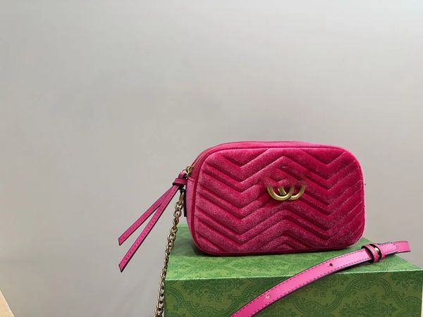 Luxury Fashion Designer Handbag Top Velvet Crossbody Textured Chain Shoulder Bag Camera Bag Wallet Designer Bag for Women with LOGO, Red
Luxury Fashion Designer Handbag Top Velvet Crossbody Textured Chain Shoulder Bag Camera Bag Wallet Designer Bag for Women with LOGO, Red