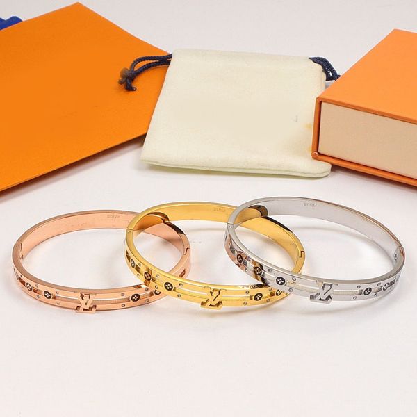 Letter Flower Bracelets Gold Silver Plated Stainless Steel Bangle Chain Luxury Brand Designer Women Men Wristband Cuff Fashion Jewelry Accessories High Quality
Letter Flower Bracelets Gold Silver Plated Stainless Steel Bangle Chain Luxury Brand Designer Women Men Wristband Cuff Fashion Jewelry Accessories High Quality