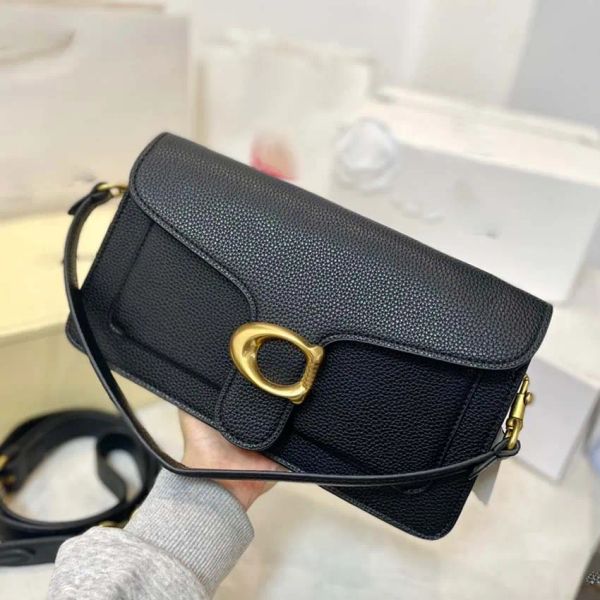 Designers bags Tabby Tote bag Fashion bag Womens Shoulder Bag Top Quality Solid Color Bag with Chain Real Pickup Buckle Macaron small bag Cr, 001
Designers bags Tabby Tote bag Fashion bag Womens Shoulder Bag Top Quality Solid Color Bag with Chain Real Pickup Buckle Macaron small bag Cr, 001