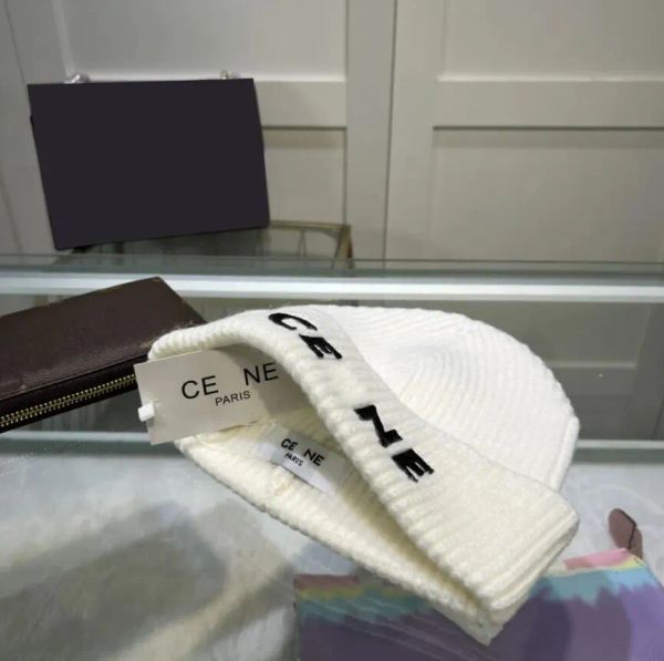 Designer hat beanie fashion knit hat luxury baseball cap autumn and winter soft warm men and women casquette letters bucket fitted hats wide brim Christmas present, 18original upgraded version
Designer hat beanie fashion knit hat luxury baseball cap autumn and winter soft warm men and women casquette letters bucket fitted hats wide brim Christmas present, 18original upgraded version