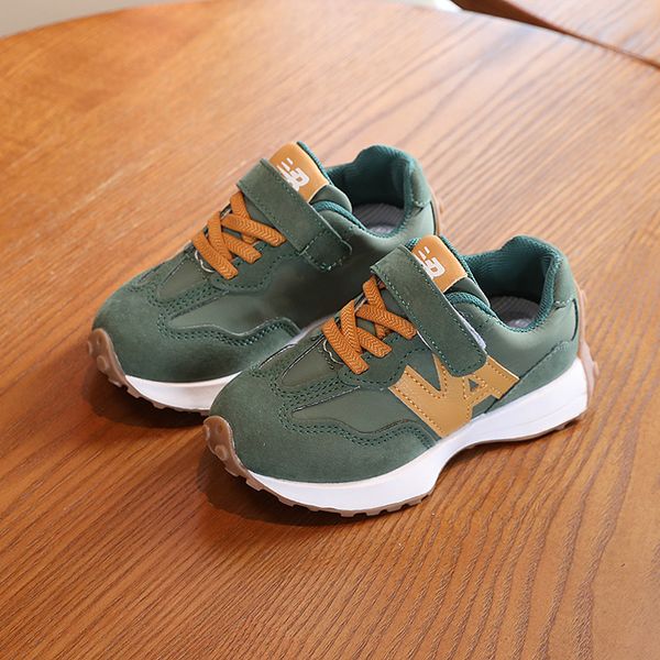 

Athletic All Season Sports Shoes Fashion Anti-slip Running Shoes for Kids Boys Leisure Outdoor Casual Shoes Girls Trainers Children Walking Shoes Size 22-35, Green