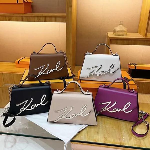 

AA karl designer handBag Women's Single Shoulder Square Bag Letter Chain Crossbody bags Large Capacity Trendy Style 231115, Khaki