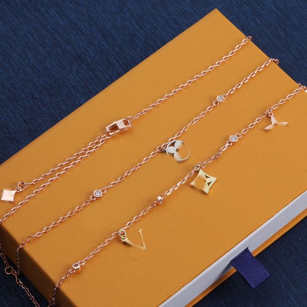 Luxury Crystal Charm Chain Necklace Brand Designer Gold Silver Plated Stainless Steel Pendant Chokers Fashion Women Jewelry Accessories Gift High Quality With Box
Luxury Crystal Charm Chain Necklace Brand Designer Gold Silver Plated Stainless Steel Pendant Chokers Fashion Women Jewelry Accessories Gift High Quality With Box