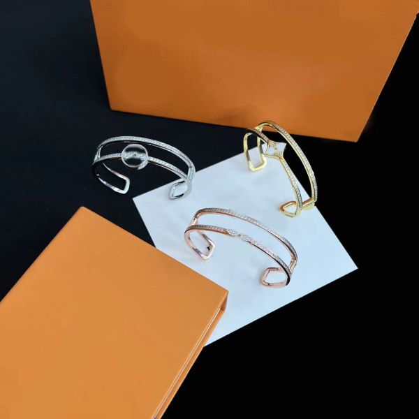 Women Cornus Kousa Crystal Blangle Bracelet Luxury Design Gold Silver Rose Stainless Steel Wristband Cuff Armband Pulsera Charm Wedding Lovers Fashion Jewelry
Women Cornus Kousa Crystal Blangle Bracelet Luxury Design Gold Silver Rose Stainless Steel Wristband Cuff Armband Pulsera Charm Wedding Lovers Fashion Jewelry