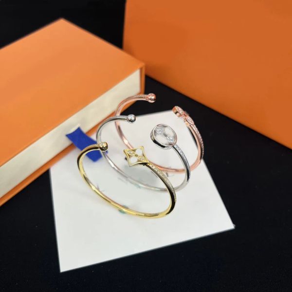 Fashion Crystal Flower Blangle Bracelet Luxury Design Gold Silver Rose Stainless Steel Wristband Cuff Armband Pulsera Charm for Women Wedding Lovers Jewelry Gift
Fashion Crystal Flower Blangle Bracelet Luxury Design Gold Silver Rose Stainless Steel Wristband Cuff Armband Pulsera Charm for Women Wedding Lovers Jewelry Gift