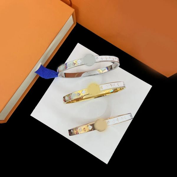 18K Gold Silver Plated Bracelet Crystal Cuff Bangle for Men Women Brand Luxury Designer Diamond Enamel Rose Gold Silver Plated Jewelry Fashion Accessories Gifts
18K Gold Silver Plated Bracelet Crystal Cuff Bangle for Men Women Brand Luxury Designer Diamond Enamel Rose Gold Silver Plated Jewelry Fashion Accessories Gifts