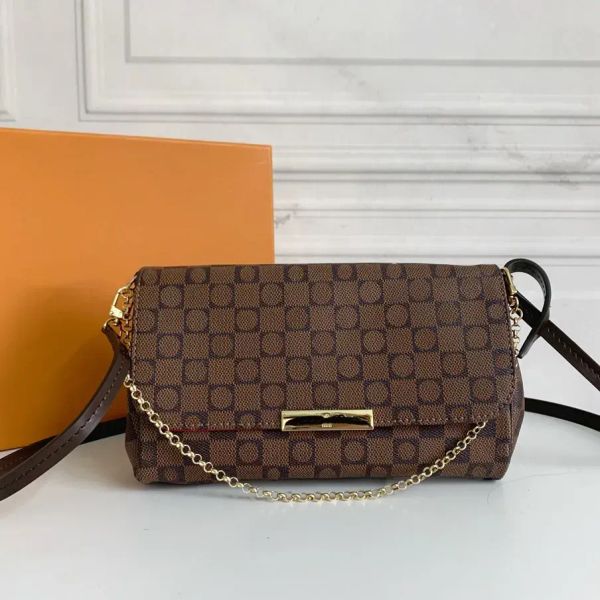 top 5A Luxury Purse Designer Italy Brand Handbag Women Crossbody Bag Cosmetic Shoulder Bags Tote Messager Wallet 032, Blue
top 5A Luxury Purse Designer Italy Brand Handbag Women Crossbody Bag Cosmetic Shoulder Bags Tote Messager Wallet 032, Blue
