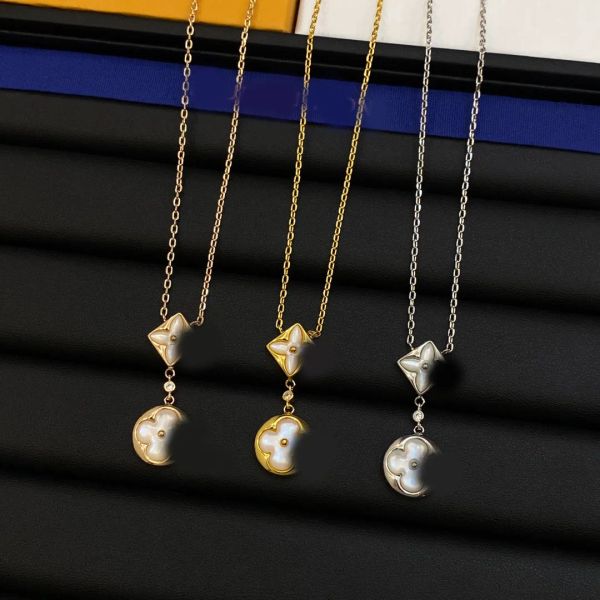 Elegant Women Crystal Flower Clover Pendant Chain Necklace Brand Designer Gold Silver Plated Stainless Steel Charm Chokers Fashion Jewerlry Wedding Gift With Box
Elegant Women Crystal Flower Clover Pendant Chain Necklace Brand Designer Gold Silver Plated Stainless Steel Charm Chokers Fashion Jewerlry Wedding Gift With Box