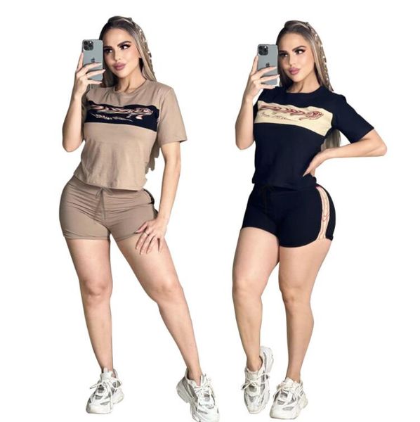 Spring/summer 2024 New Casual Short Sleeved Shorts Tracksuits Designer Brand Women's Two Piece Set s
Spring/summer 2024 New Casual Short Sleeved Shorts Tracksuits Designer Brand Women's Two Piece Set s