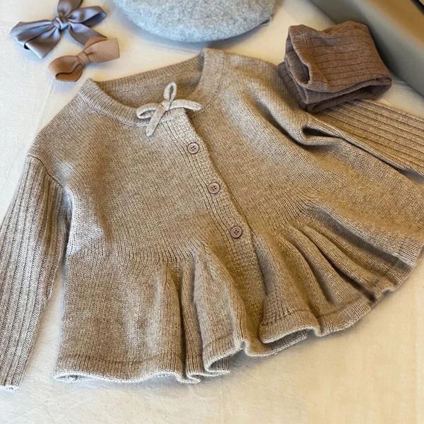Korean Style Spring Autumn Cotton Children Cardigan Outerwear Cute Sweater Stylish Clothes for Teenagers From 2 to 8 Years 240301, Grey
Korean Style Spring Autumn Cotton Children Cardigan Outerwear Cute Sweater Stylish Clothes for Teenagers From 2 to 8 Years 240301, Grey