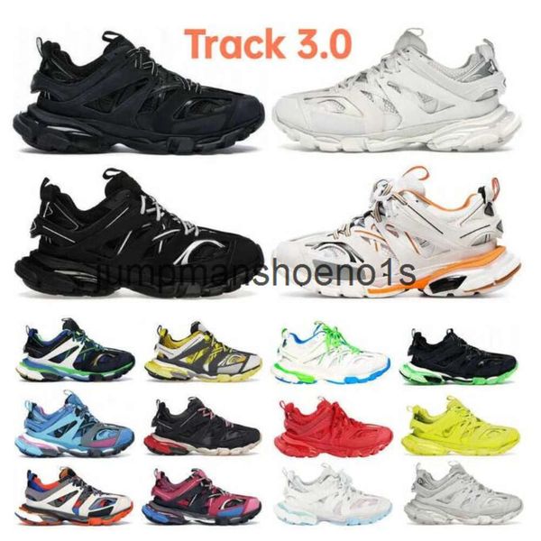 

2024 top Brand Designer Track Casual Shoes Platform 17FW Sneakers Vintage Triple Black White Beige Tracks Runners 3 3.0 Tess.s. Dhgate Luxury Trainers 36-45