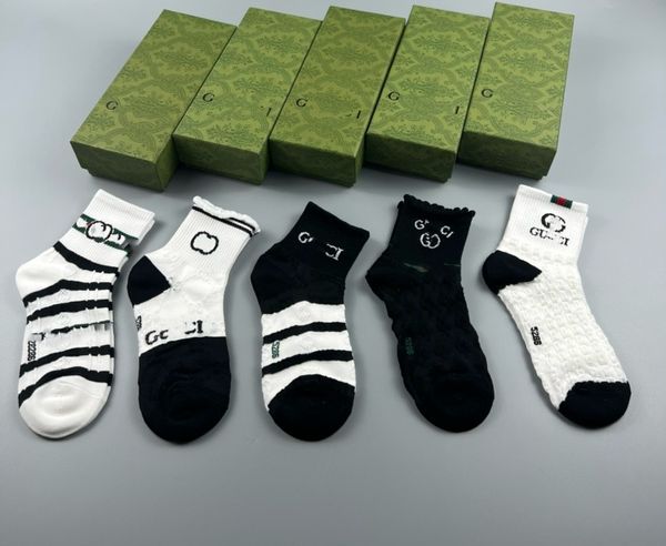 

Designer 2024 Sock Mens Womens Socks crazy socks for women Five Pair Luxe Sports Winter Mesh Letter Printed Socks Embroidery Cotton Men Women Sock With Box