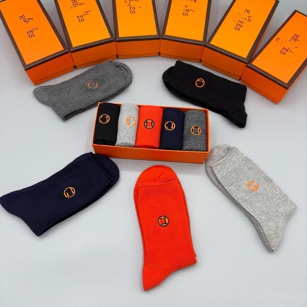 5Pairs New 24ss Witner Socks Man Socks Thick Warm Socks Retro Style High Quality Women Socks Couple Models Sports socks Tube socks Free Size
5Pairs New 24ss Witner Socks Man Socks Thick Warm Socks Retro Style High Quality Women Socks Couple Models Sports socks Tube socks Free Size