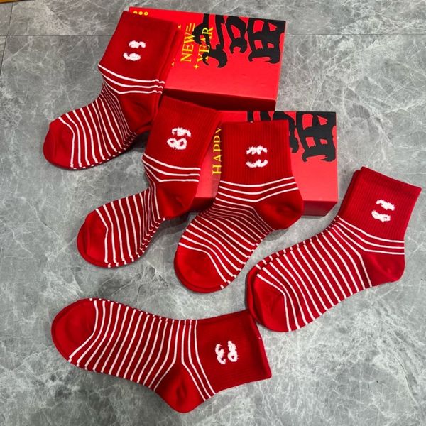 24ss Designers wholesale socks men's brand-name women's socks 100% cotton sports socks fashion ankle socks cotton for men and women.
24ss Designers wholesale socks men's brand-name women's socks 100% cotton sports socks fashion ankle socks cotton for men and women.
