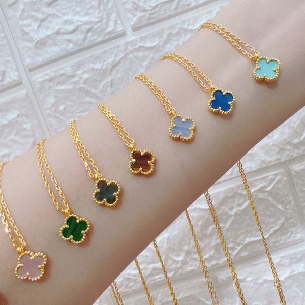 Top Grade Classic 9mm Mini Clover Designer Necklaces for Women 18K Gold VAN Brand Luxury Four Leaves Pendant Necklace Short Moissanite Chain Choker Jewelry
Top Grade Classic 9mm Mini Clover Designer Necklaces for Women 18K Gold VAN Brand Luxury Four Leaves Pendant Necklace Short Moissanite Chain Choker Jewelry