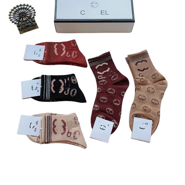 mens 2024 socks sports Stockings season classic Letter printed streetwear hip hop 5 pair/box cotton sock Wholesale
mens 2024 socks sports Stockings season classic Letter printed streetwear hip hop 5 pair/box cotton sock Wholesale