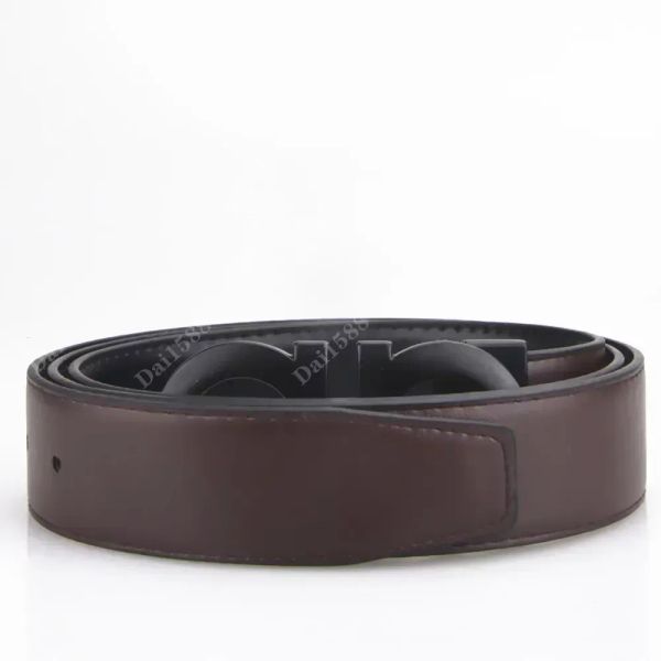 Luxury Designer Belt G Buckle Fashion Genuine Leather Women Belts for Men Letter Double Big Gold Classical 9 Colors
Luxury Designer Belt G Buckle Fashion Genuine Leather Women Belts for Men Letter Double Big Gold Classical 9 Colors