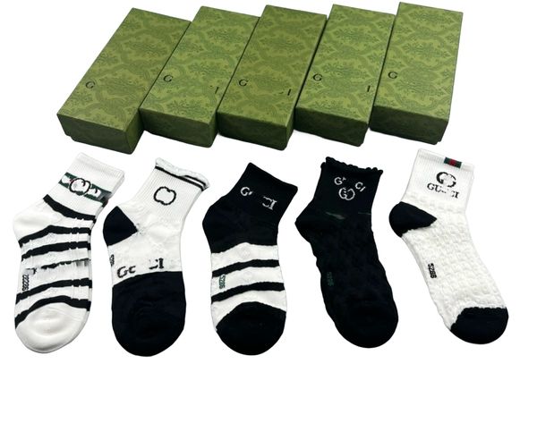 Mens 2024 Fashion Socks Casual Cotton Breathable with 4 Colors Skateboard Hip Hop Sports Socks for Male
Mens 2024 Fashion Socks Casual Cotton Breathable with 4 Colors Skateboard Hip Hop Sports Socks for Male