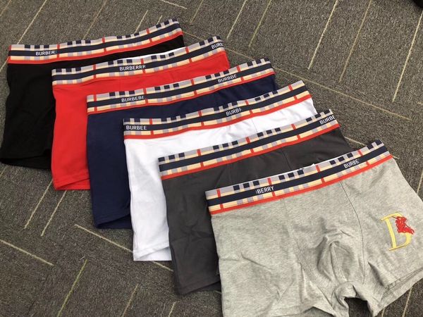 

Designer underwear men's briefs Boxers Letters off Soft bottoms Comfortable shorts are available in boxes of three pieces Size M-XXL Boxers, 3 pieces=1 box=mixed colors