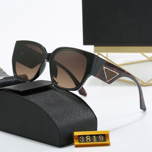 Fashion Luxury designer sunglasses for women's men glasses same Sunglasses as beach street photo small sunnies metal full frame with gift box
Fashion Luxury designer sunglasses for women's men glasses same Sunglasses as beach street photo small sunnies metal full frame with gift box