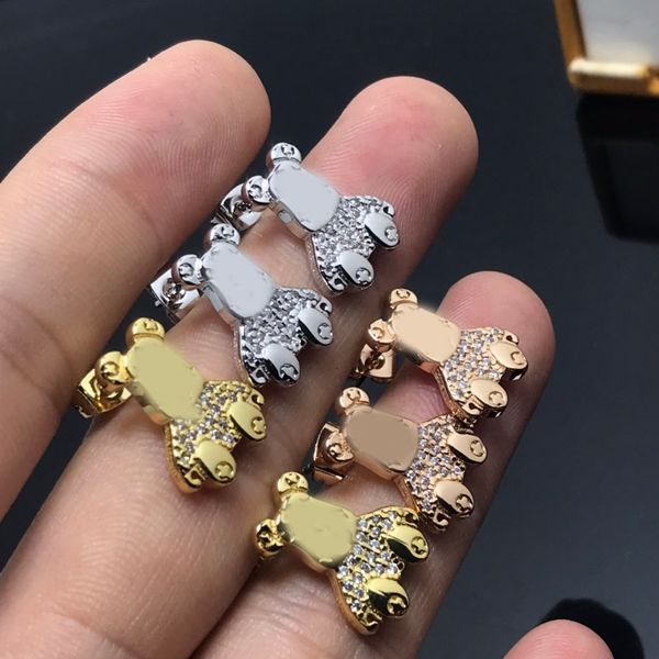 Cute Gold Silver Plated Ear Stud Earring Brand Designer Stainless Steel Women Jewelry Accessories Gift Wholesale With Box High Quality
Cute Gold Silver Plated Ear Stud Earring Brand Designer Stainless Steel Women Jewelry Accessories Gift Wholesale With Box High Quality