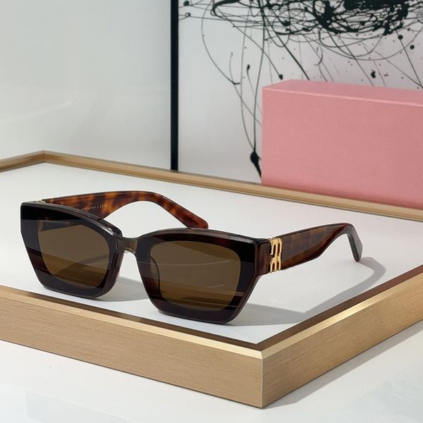 quare unglae mui mui unglae ladie unglae New European American tyle Fahion Piece good material Full frame goggle deigner hade women
quare unglae mui mui unglae ladie unglae New European American tyle Fahion Piece good material Full frame goggle deigner hade women