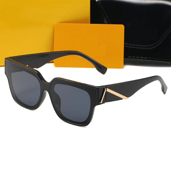 Womens Mens Designer Sunglass Luxury Sunglasses Vintage Sun glass Summer Goggle Adumbral 6 Colors Option Eyeglasses Top Lunette de Soleil
Womens Mens Designer Sunglass Luxury Sunglasses Vintage Sun glass Summer Goggle Adumbral 6 Colors Option Eyeglasses Top Lunette de Soleil