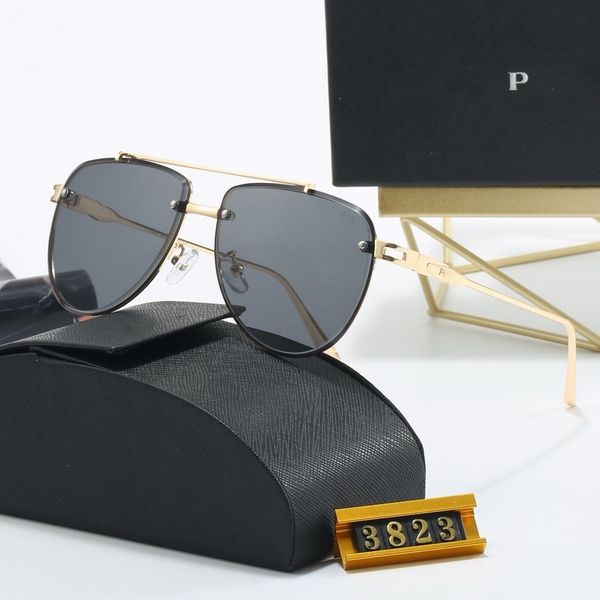 Hot luxury Sunglasses polaroid lens designer womens Mens senior Eyewear For Women eyeglasses frame Vintage Metal Sun Glasses With Box
Hot luxury Sunglasses polaroid lens designer womens Mens senior Eyewear For Women eyeglasses frame Vintage Metal Sun Glasses With Box