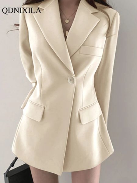 Spring Fashion Oversize White Womens Blazer Korean Elegant Slim British Style Womens Small Suit Jacket Office Wear Outfit 240306