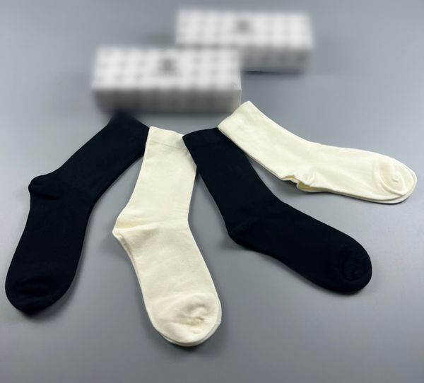 Mens women socks cotton all-match solid color socks slippers classic hook ankle breathable black white football basketball sport stocking luxury sportsocks socks, A1
Mens women socks cotton all-match solid color socks slippers classic hook ankle breathable black white football basketball sport stocking luxury sportsocks socks, A1