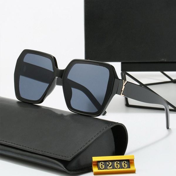 Womens Luxury Sunglasses Designer Sunglass Oversize Sun glass Summer Goggle Adumbral Letters Eyeglasses Beach Lunette de Soleil
Womens Luxury Sunglasses Designer Sunglass Oversize Sun glass Summer Goggle Adumbral Letters Eyeglasses Beach Lunette de Soleil