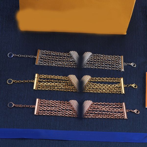 Multilayer Chain Bracelet Pearl Crystal V Charm Pendants Original Designer Fashion Women 18K Gold Silver Plated Wristband Cuff Link Chain Bangle Jewelry With Box
Multilayer Chain Bracelet Pearl Crystal V Charm Pendants Original Designer Fashion Women 18K Gold Silver Plated Wristband Cuff Link Chain Bangle Jewelry With Box