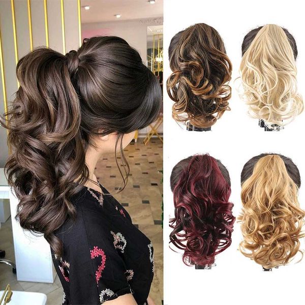Wigs Claw Clip In Wave Ponytail Hair Synthetic Short Curly Jaw Pony Hairpiece For Women False Tail Pigtail Smooth 240329, Ombre color
Wigs Claw Clip In Wave Ponytail Hair Synthetic Short Curly Jaw Pony Hairpiece For Women False Tail Pigtail Smooth 240329, Ombre color