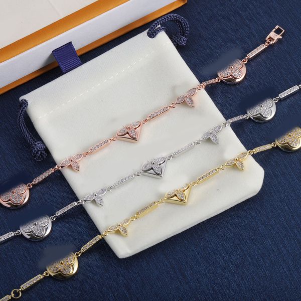 Chain Bracelet Crystal Flower Charm Pendants Original Designer Women 18K Gold Silver Plated Wristband Cuff Link Chain Bangle Fashion Jewelry Valentine's Day Gift
Chain Bracelet Crystal Flower Charm Pendants Original Designer Women 18K Gold Silver Plated Wristband Cuff Link Chain Bangle Fashion Jewelry Valentine's Day Gift