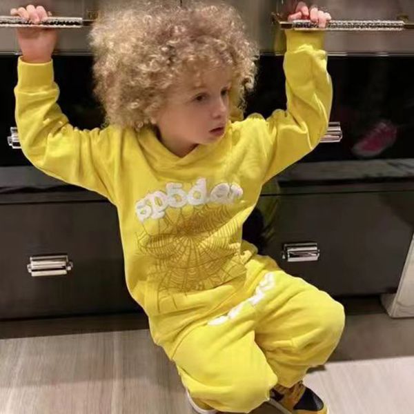 Childrens hoodie pants set Designer kids Clothes Sets New Luxury Print boys girls Tracksuits Fashion Letter hoodies Casual Sports Sweatshirt CSD2403181-20, Lavender
Childrens hoodie pants set Designer kids Clothes Sets New Luxury Print boys girls Tracksuits Fashion Letter hoodies Casual Sports Sweatshirt CSD2403181-20, Lavender