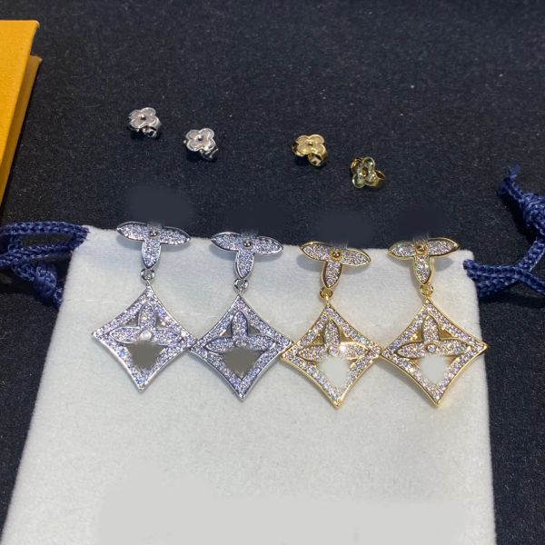 Trendy Crystal Star Gold Silver Plated Ear Stud Earring Luxury Brand Designer Stainless Steel Elegant Women Girl Fashion Party Jewelry Accessories Gift Wholesale
Trendy Crystal Star Gold Silver Plated Ear Stud Earring Luxury Brand Designer Stainless Steel Elegant Women Girl Fashion Party Jewelry Accessories Gift Wholesale