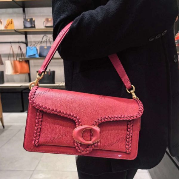 Tabby Mirror Quality Candy Fashion Pink Bag Women Handbag Designer Bag Woven Venetas Leather Bags Mini Small Jodies Design Colors Women's Spring 240319
Tabby Mirror Quality Candy Fashion Pink Bag Women Handbag Designer Bag Woven Venetas Leather Bags Mini Small Jodies Design Colors Women's Spring 240319