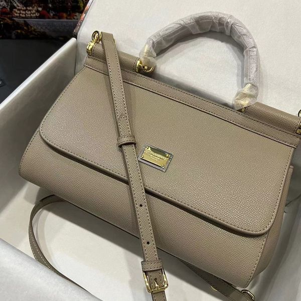 7A Mirror Quality Sicily D Handbag Gi Top Handle Flap Genuine Leather Women's Bag Designer Bags Large Letter Cross body Shoulder bag, Blue
7A Mirror Quality Sicily D Handbag Gi Top Handle Flap Genuine Leather Women's Bag Designer Bags Large Letter Cross body Shoulder bag, Blue