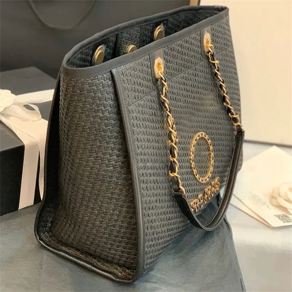 Designer Tote Bag Luxury Underarm Bag handbag Genuine leather Shoulder Bags 33CM Top-level Replication Crossbody Bag With Box CH186c1, A1
Designer Tote Bag Luxury Underarm Bag handbag Genuine leather Shoulder Bags 33CM Top-level Replication Crossbody Bag With Box CH186c1, A1