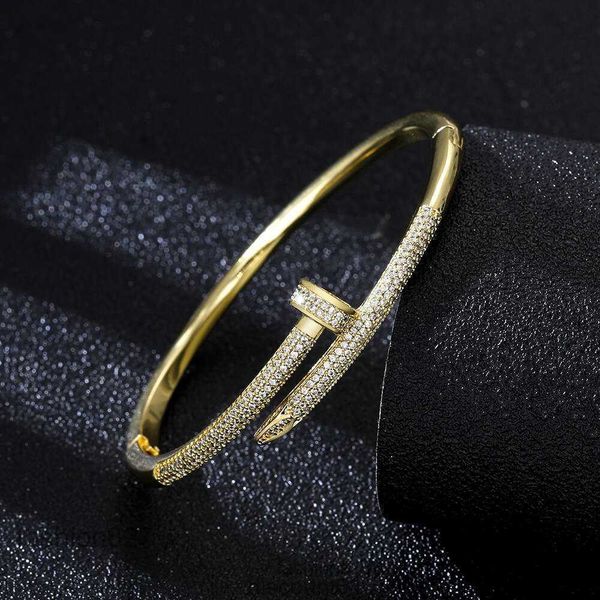 

Desginer Cartera Strict Selection Accessories Card Home Nail Bracelet Colorless Female Zircon Full Diamond Jewelry u01