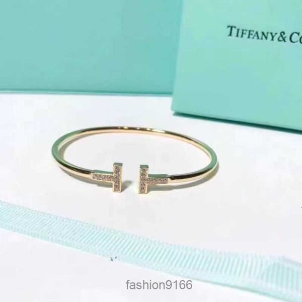 

Luxurys Designers bracelet Women Charm bracelet Trend fashion studded with diamonds high quality bracelets boutique gift jewelry good nice pretty 2334K