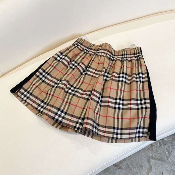 Mens Shorts Designer plaid Swim Shorts women Swimshort Waterproof Womens Luxury Men Short Sports Swimming Beach Summer Trend Pure Breathable Swimwear, Color 1
Mens Shorts Designer plaid Swim Shorts women Swimshort Waterproof Womens Luxury Men Short Sports Swimming Beach Summer Trend Pure Breathable Swimwear, Color 1